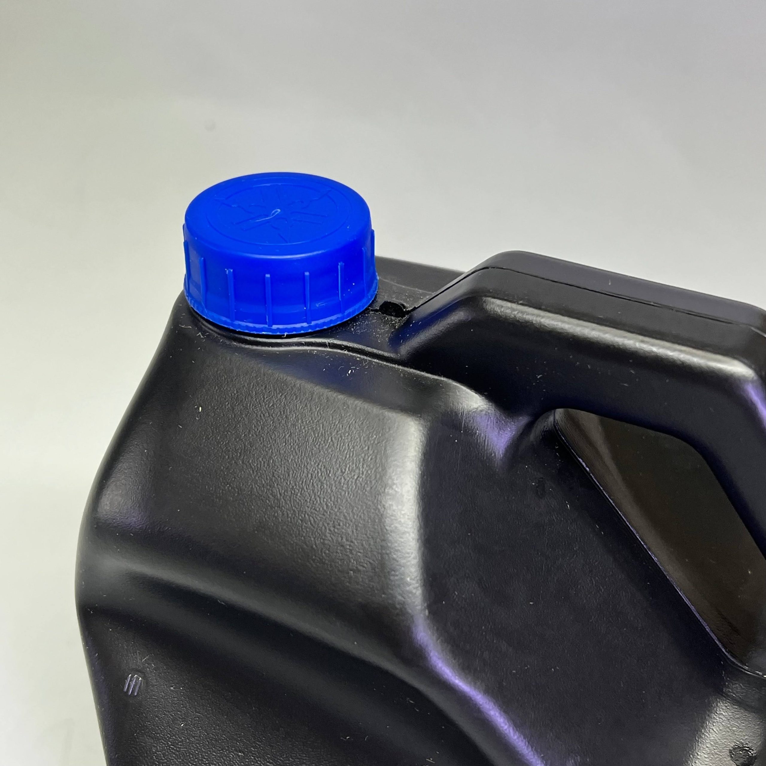 Yamaha LUB-2STRK-M1-04 - Yamalube 2M TCW3 2 Stroke Marine Oil Gallon - Image 3